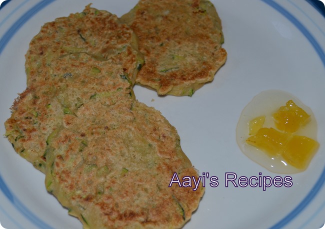 quick zucchini dosas
