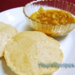 How to make Soft and Puffed Puris / Pooris