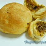 Spicy stuffed potato buns (Khara buns)