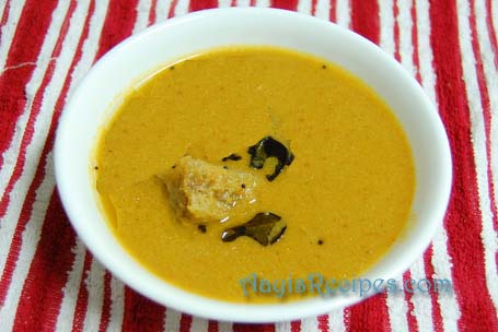 Ash gourd gravy with coconut (KuvaLe koddel)