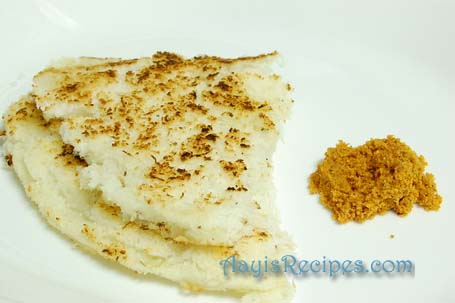 Rice roti(Rave bhakri or Rullavu bhakri)