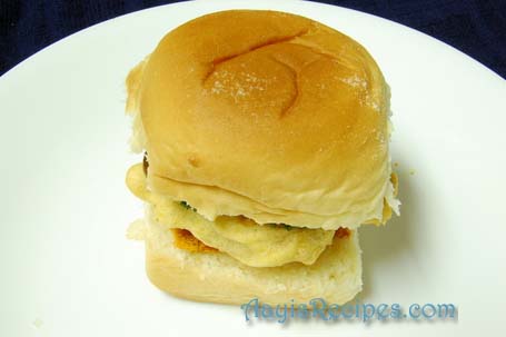 Vada pav
