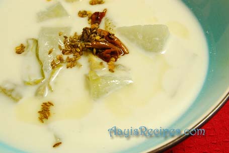 Vegetables in coconut milk (Valval)