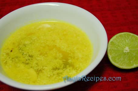 Lemon soup (Limbe saru)