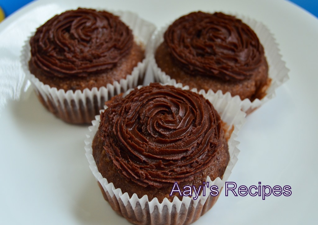 Eggless Chocolate Cupcakes