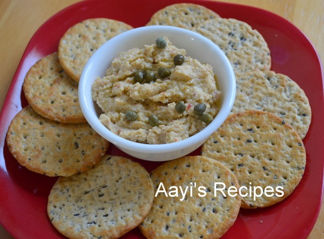 Hummus with Lemons Pickle and Capers